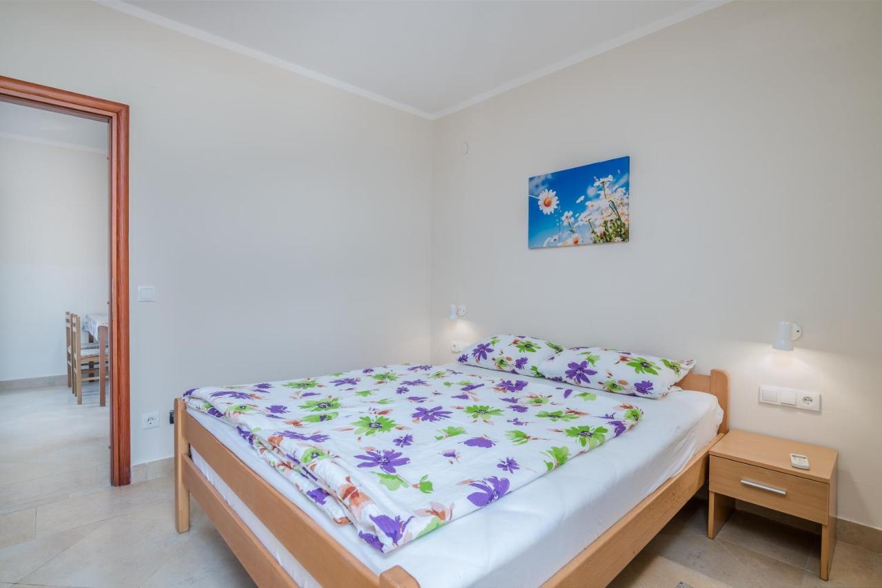 Apartmani Josip Porat  Exterior foto